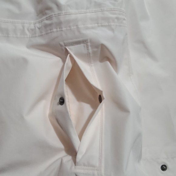 The North Face Women's Woodmont Parka Jacket - Picture 9 of 13